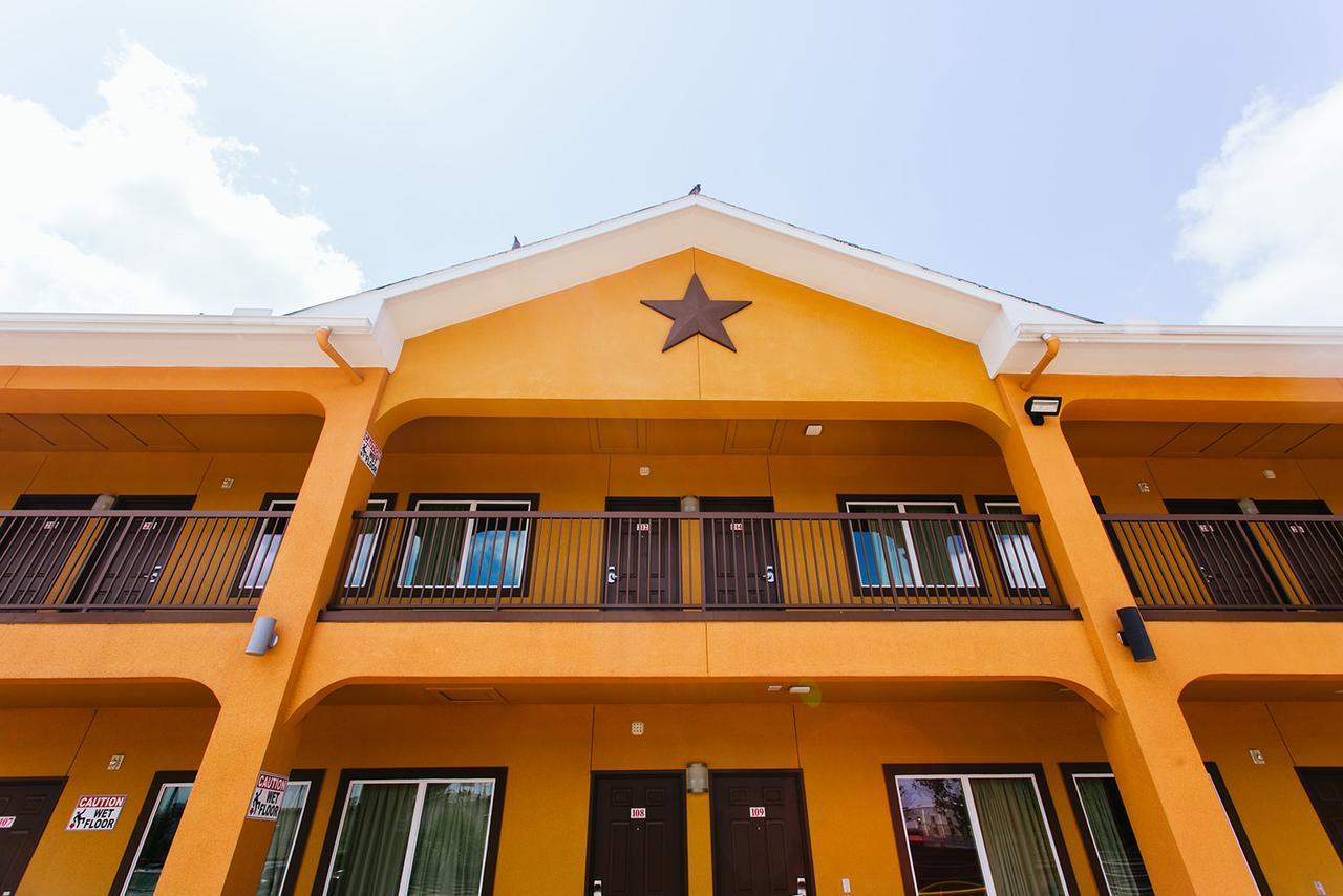 Moonlight Suites - Houston/George Bush Int'L Airport Exterior foto